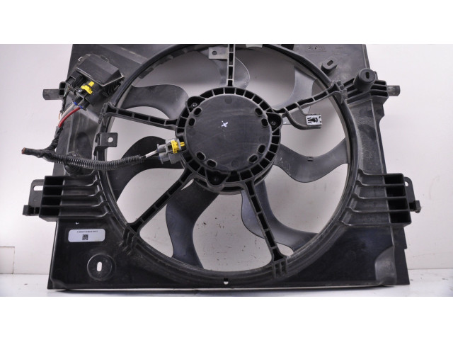 Вентилятор радиатора     255503792R, T212361    Dacia Sandero III 