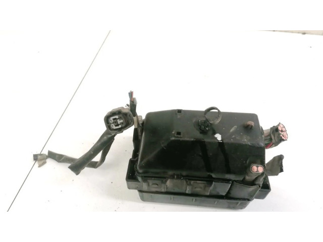 Блок предохранителей Daihatsu Sirion