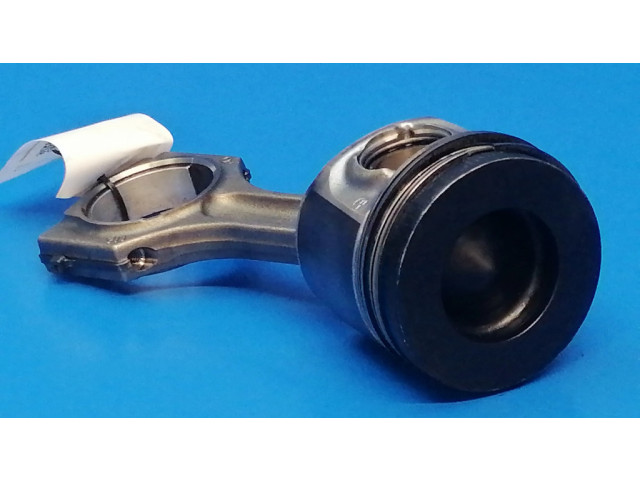 Píst N57 BMW X5 F15 pro naftový motor 3.0