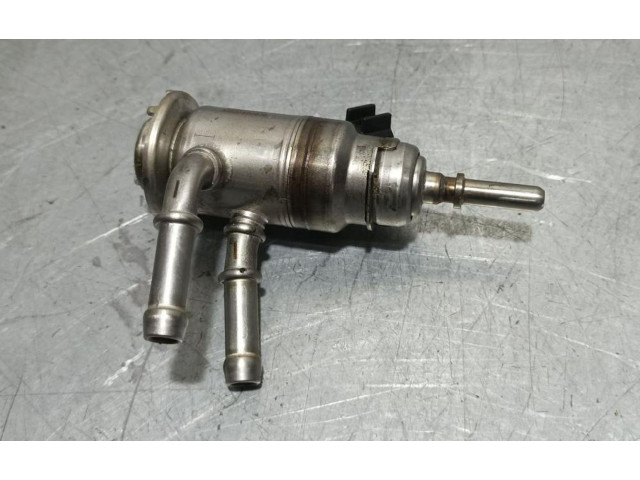 Форсунка 9842811780    Peugeot 5008 II  YH01 