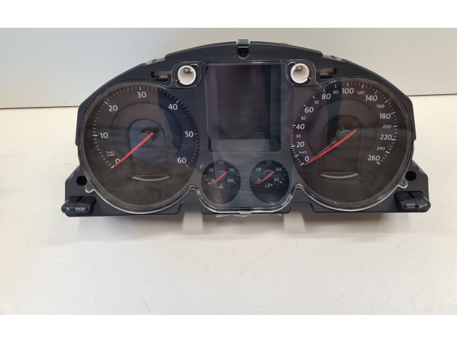 Přístrojová deska Volkswagen PASSAT B6 2007 3C0920871, V0007000