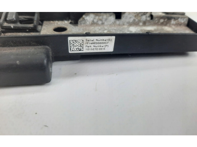 Блок предохранителей 101327200E Tesla Model S