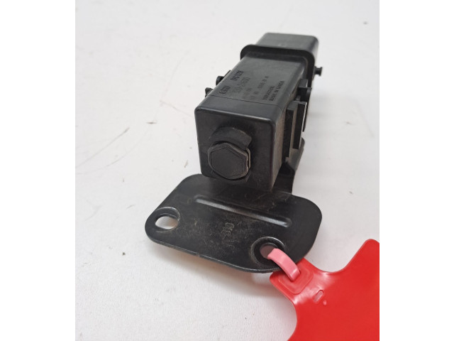 Řídící jednotka 368302A600   KIA Venga 2010