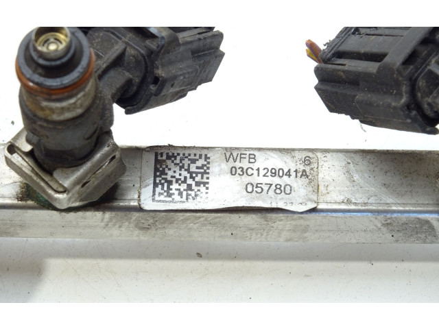 Топливная рампа    Volkswagen PASSAT B6  