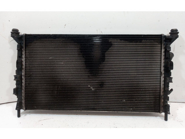 Радиатор охлаждающей жидкости     Volvo C30 