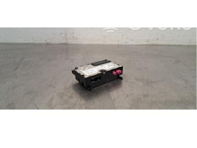 Блок управления 571035284B Skoda Octavia Mk4