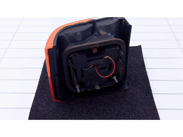 Задний фонарь      Volkswagen Transporter - Caravelle T4   1991-2003 года