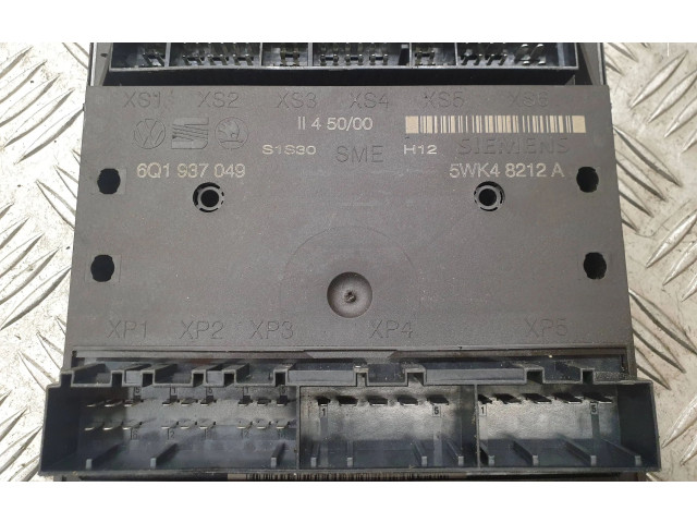 Блок комфорта 6Q1937049 Skoda Fabia Mk1 (6Y)