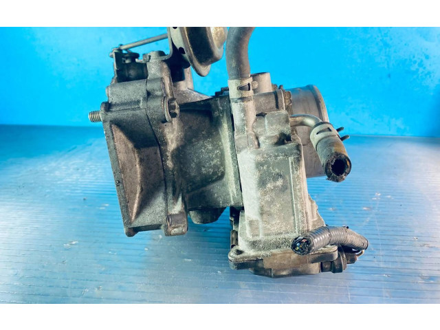 Vstřikovací lišta 2203020060 Lexus RX 300 1MZFE