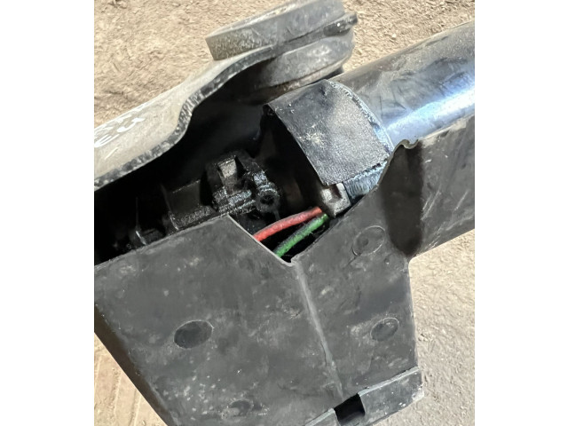 Моторчик дворников     Mitsubishi Space Star