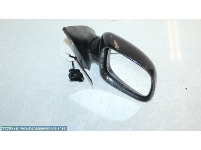 Зеркало электрическое Skoda Fabia Mk2 (5J) 2007 - 2014 года