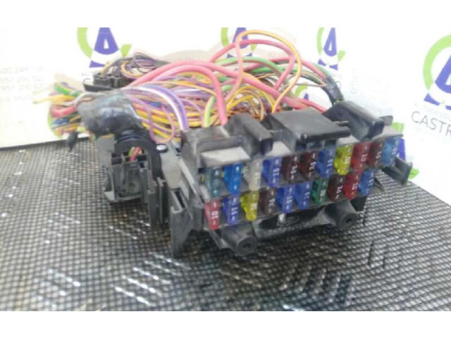 Pojistková skříňka 94FG14A074AB Ford