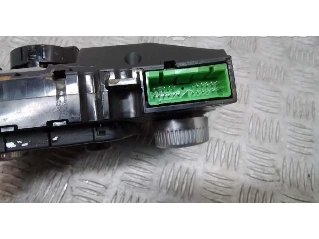 Блок управления климат-контролем 31443425   Volvo XC60