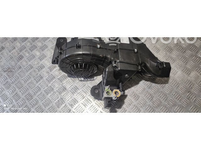Вентилятор печки    31449328   Volvo XC90