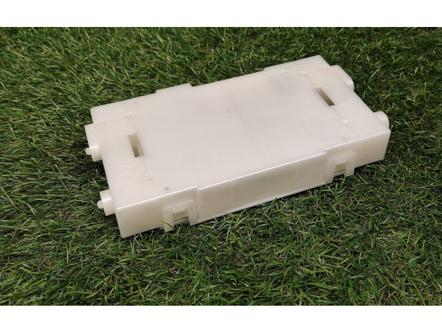 Блок управления 277609PB0A   Nissan Pathfinder R52