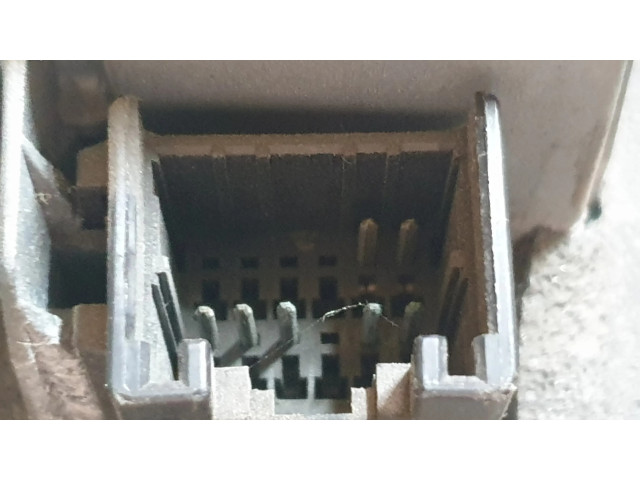 Зеркало электрическое     правое    Renault Trafic II (X83)  2002-2014 года   