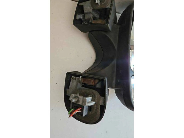 Zpětné zrcátko Opel Vivaro 2006 010022