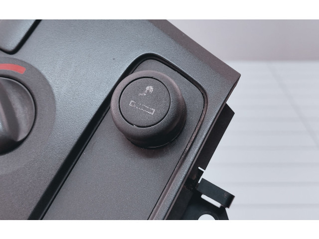 Блок управления климат-контролем 7923 Volvo S80