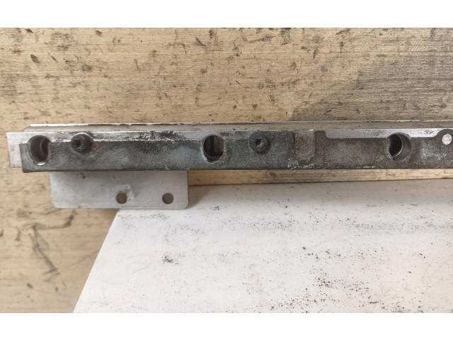 Топливная рампа 8658593   Volvo XC90  