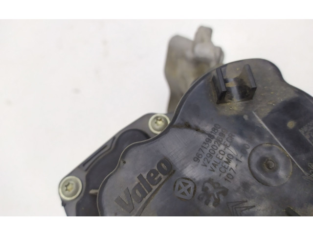 Вентилятор радиатора     9671398180    Peugeot 3008 I 