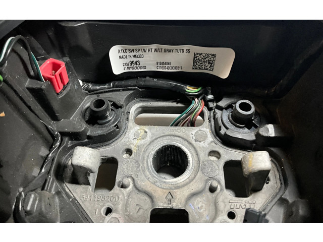 Руль Chevrolet Camaro   -  года 23379943, 812454049      