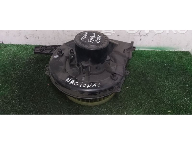 Вентилятор печки 6Q1819015 Skoda Fabia Mk1 (6Y)