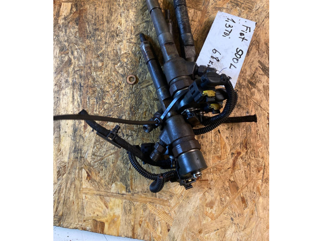 Vstřikovač 0445110351 Fiat 500L