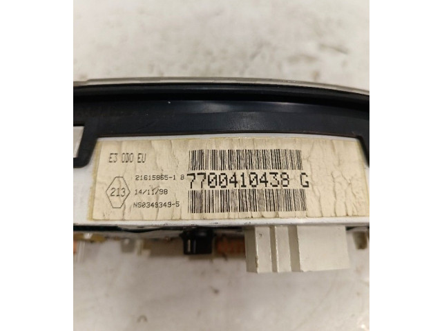 Панель приборов 7700410438 Renault Clio II
