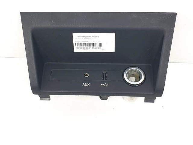 Блок управления 6V0857367A, 5Q0035726C Skoda Fabia Mk3 (NJ)