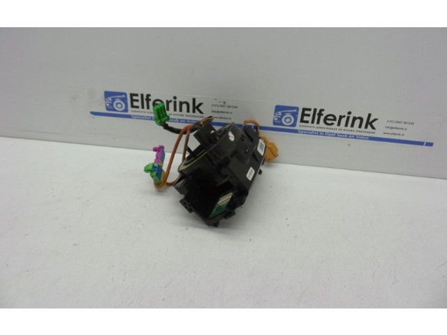 Подрулевой шлейф SRS 30658677   Volvo V70