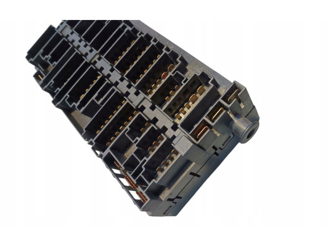 Pojistková skříňka 357937039, 357937039 Volkswagen Vento 1992