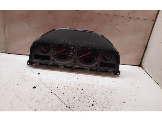 Панель приборов 9459821, 9499671 Volvo V70