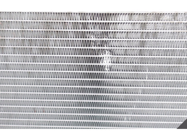 Интеркулер 670038340 Maserati Ghibli