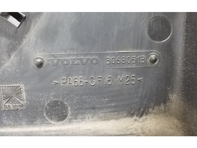 Вентилятор радиатора     3136613286, 137328081    Volvo V70 2.4