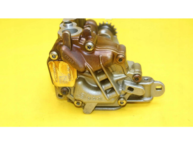 Масляный насос   150002257R  Renault Clio IV 