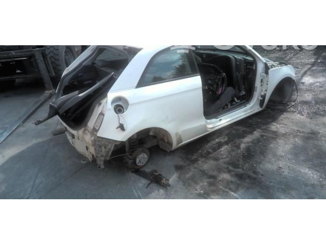 Генератор 03C903025F Audi A1