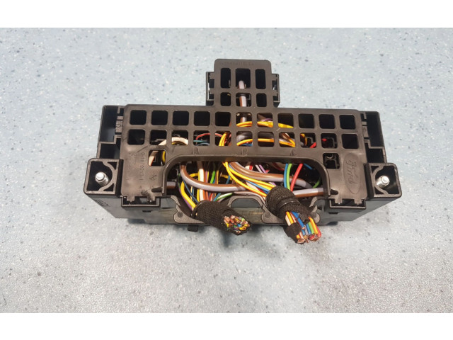 Pojistková skříňka 8V5T-14B562ACC, 8V5T-14B562ACC Ford Fiesta 2012