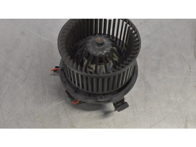 Вентилятор печки Renault Clio III