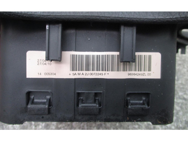 Подушка безопасности водителя Citroen Xsara Picasso