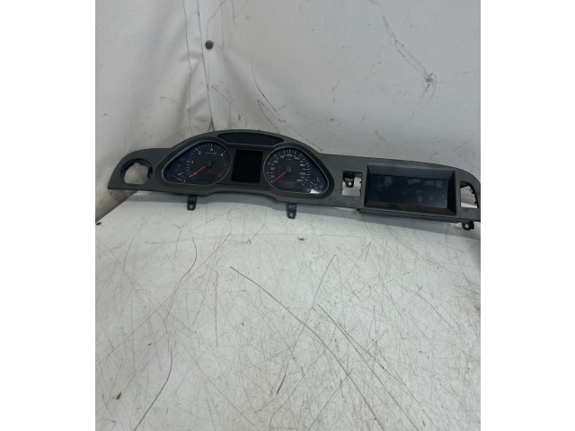 Панель приборов 4F0920900N   Audi A6 S6 C6 4F       