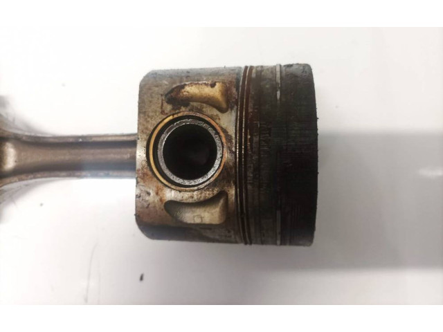 Поршень с шатуном Audi A6 S6 C5 4B