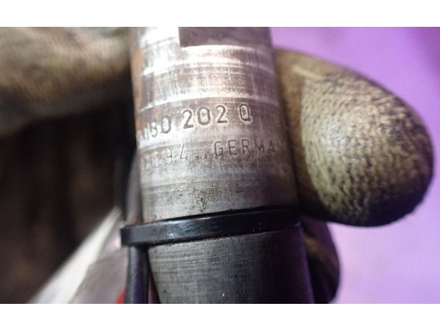 Форсунка 028130202Q, 028130202Q    Audi A3 S3 8L   