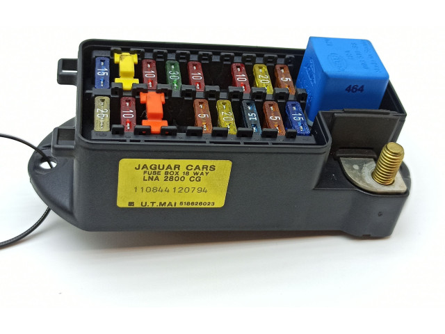 Блок предохранителей LNA2800CG, 110844120794 Jaguar XJ X300