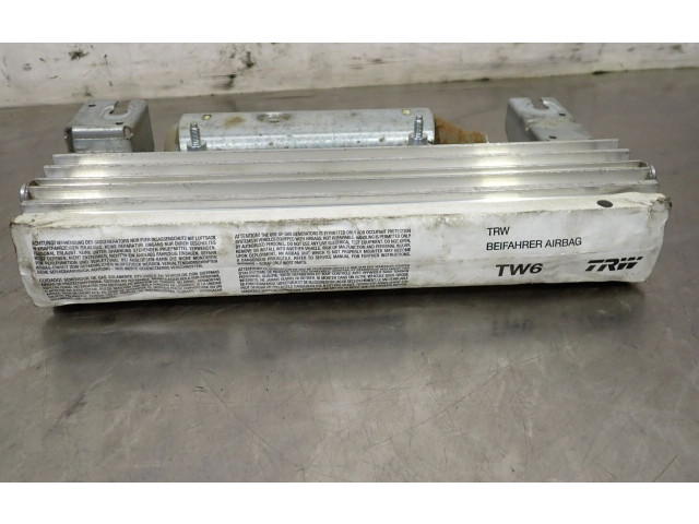 Подушка безопасности пассажира 7H1880200C   Volkswagen Transporter - Caravelle T5