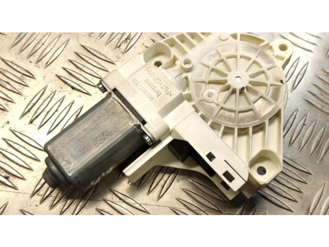 Передний двигатель механизма для подъема окон