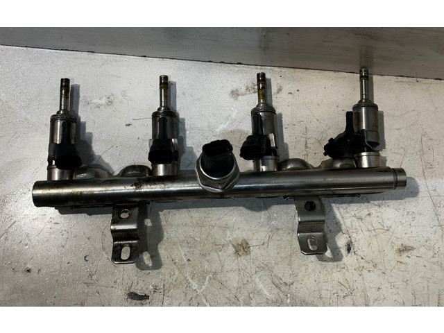 Топливная рампа 7568051 Citroen C5 для двигателя ---