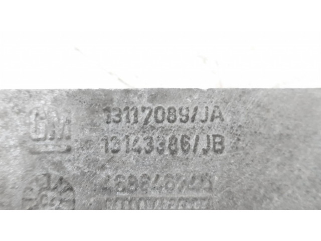 Кронштейн крепления коробки передач