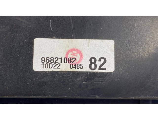 Блок предохранителей 96821082   Chevrolet Captiva    