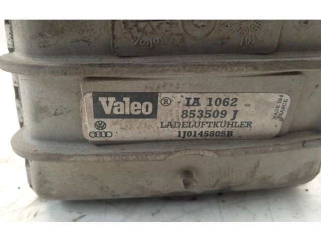 Интеркулер  1J0145805B   Audi A3 S3 8L 