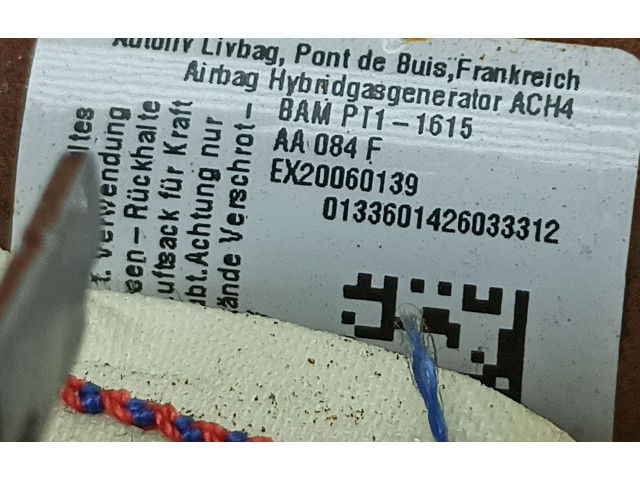 Боковая подушка безопасности 1768600202   Mercedes-Benz A W176